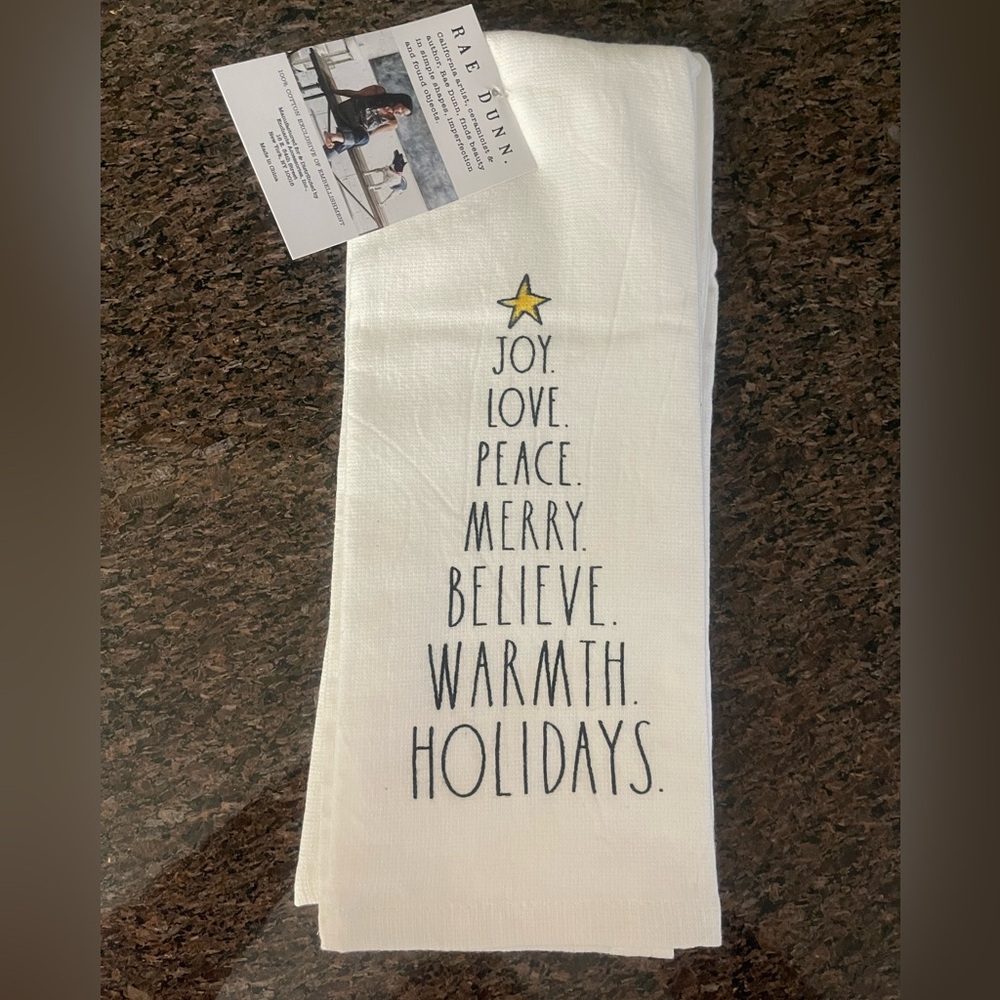 Rae Dunn Holiday Tree Kitchen Towels NWT